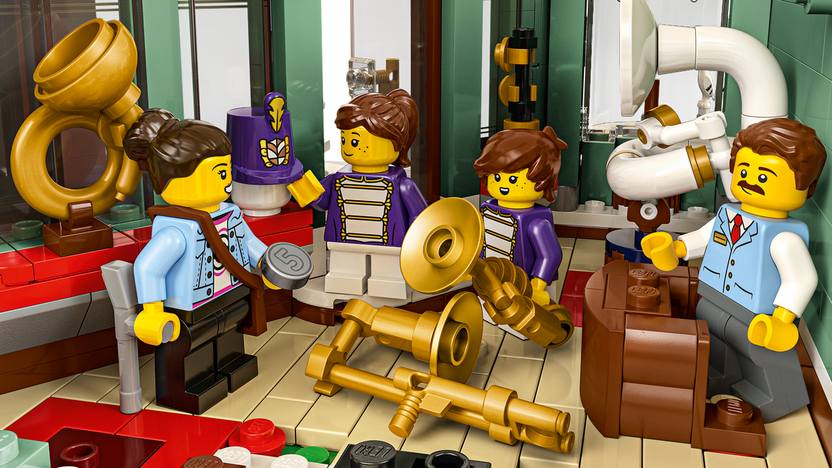 LEGO® Icons – La via dello shopping (11371)