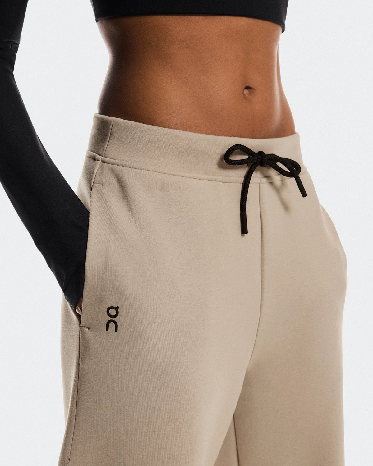 Focus Tech Sweatpants Donna