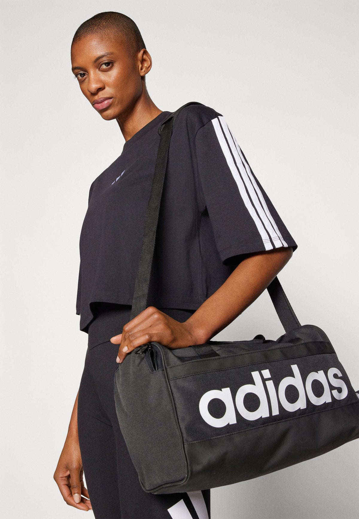 adidas Sportswear Essentials 3 Stripes Loose – T-shirt stampata Donna