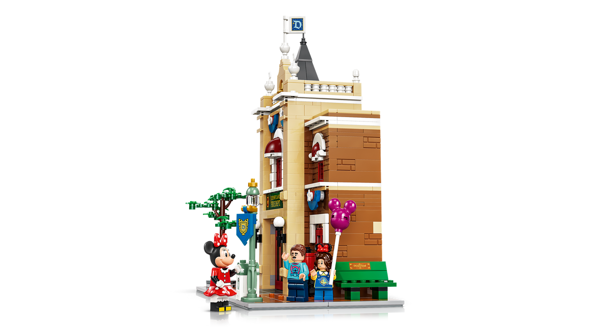 LEGO® Disney – Main Street, U.S.A. (43302)