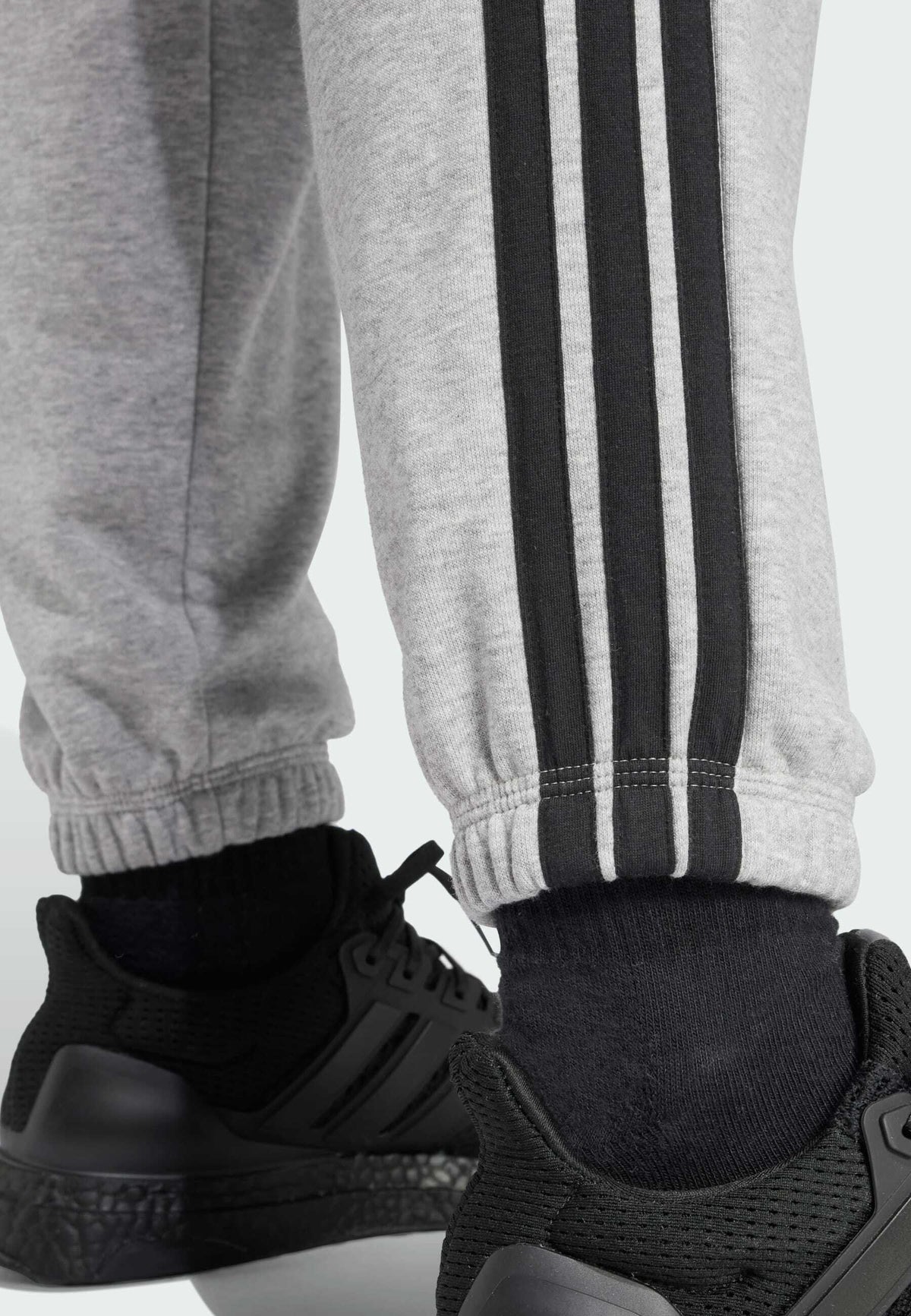 adidas Sportswear Essentials 3 Stripes Cuffed Pants – Pantaloni della tuta Donna