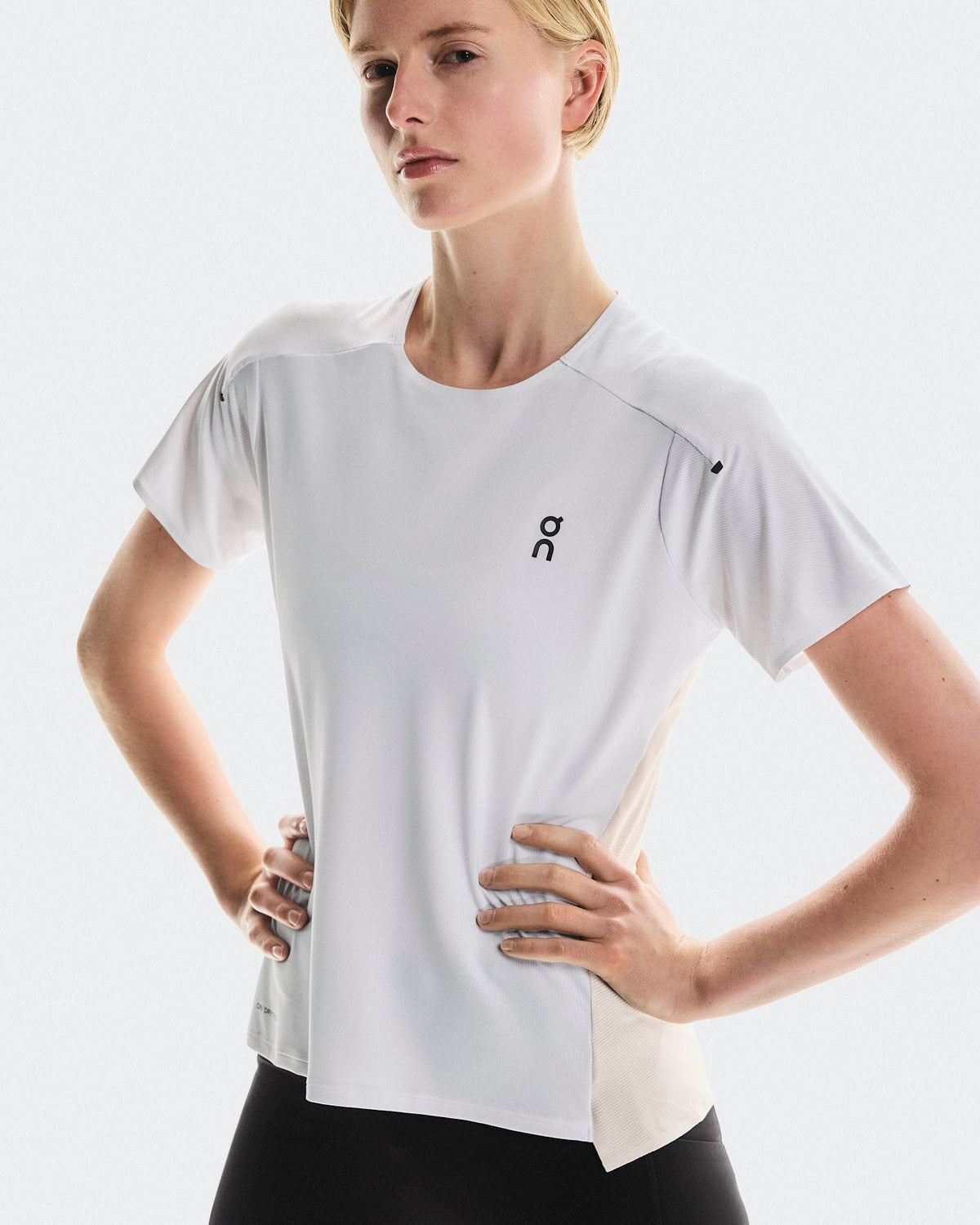 Performance-T Donna