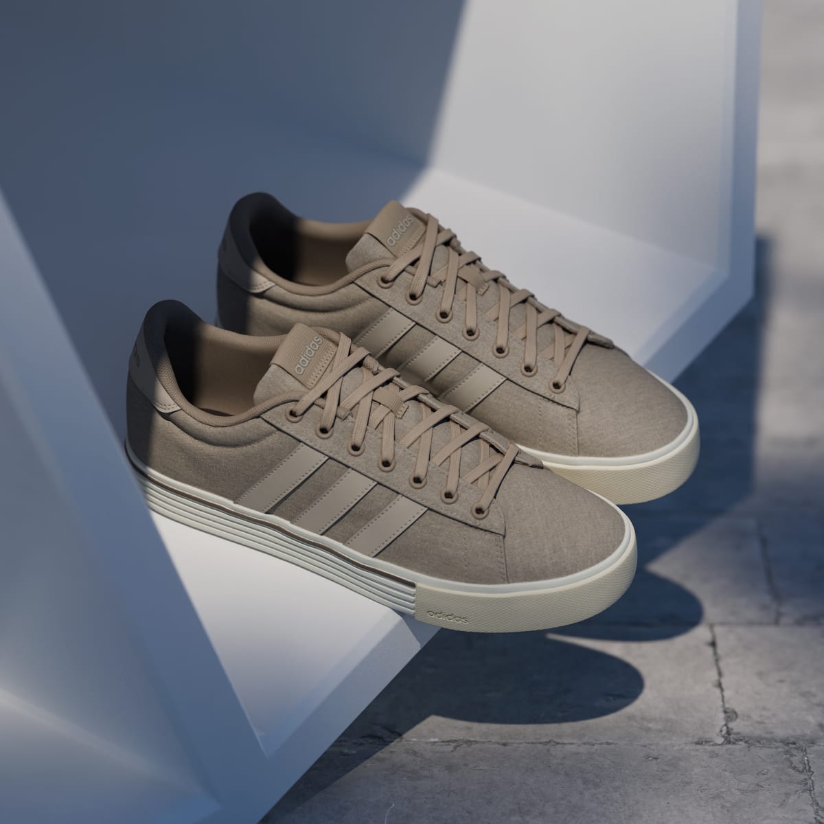 Sneakers Daily 4.0 – Blanch Cargo / Wonder Beige / Off White
