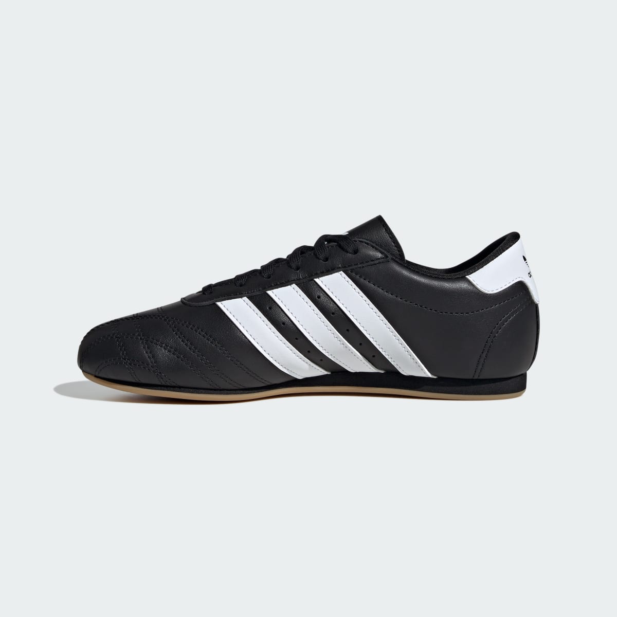Sneakers Taekwondo Lace Donna – Core Black / Cloud White / Gum