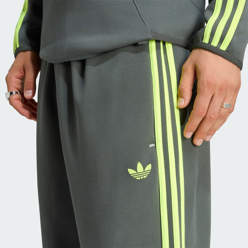 Pantaloni con fondo dritto Spacer Cutline Teamgeist – Uomo