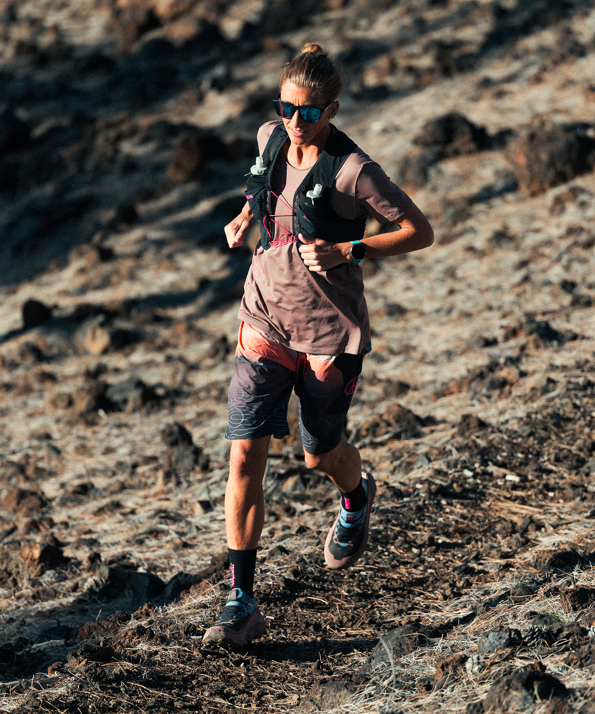 Salomon S/LAB ULTRA GLIDE 2 LIMITED COURTNEY EDITION Unisex - Ebb And Flow / Rose Taupe / Knockout Pink