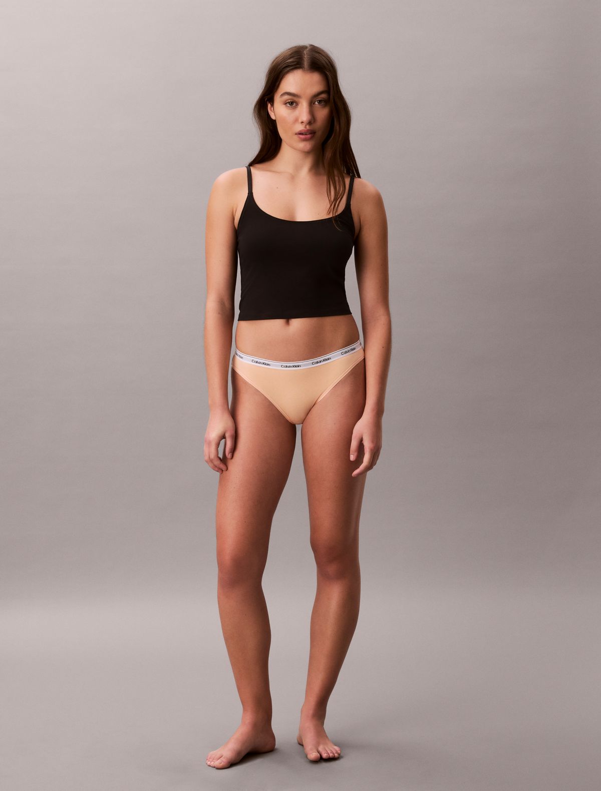Slip bikini Icon Logo