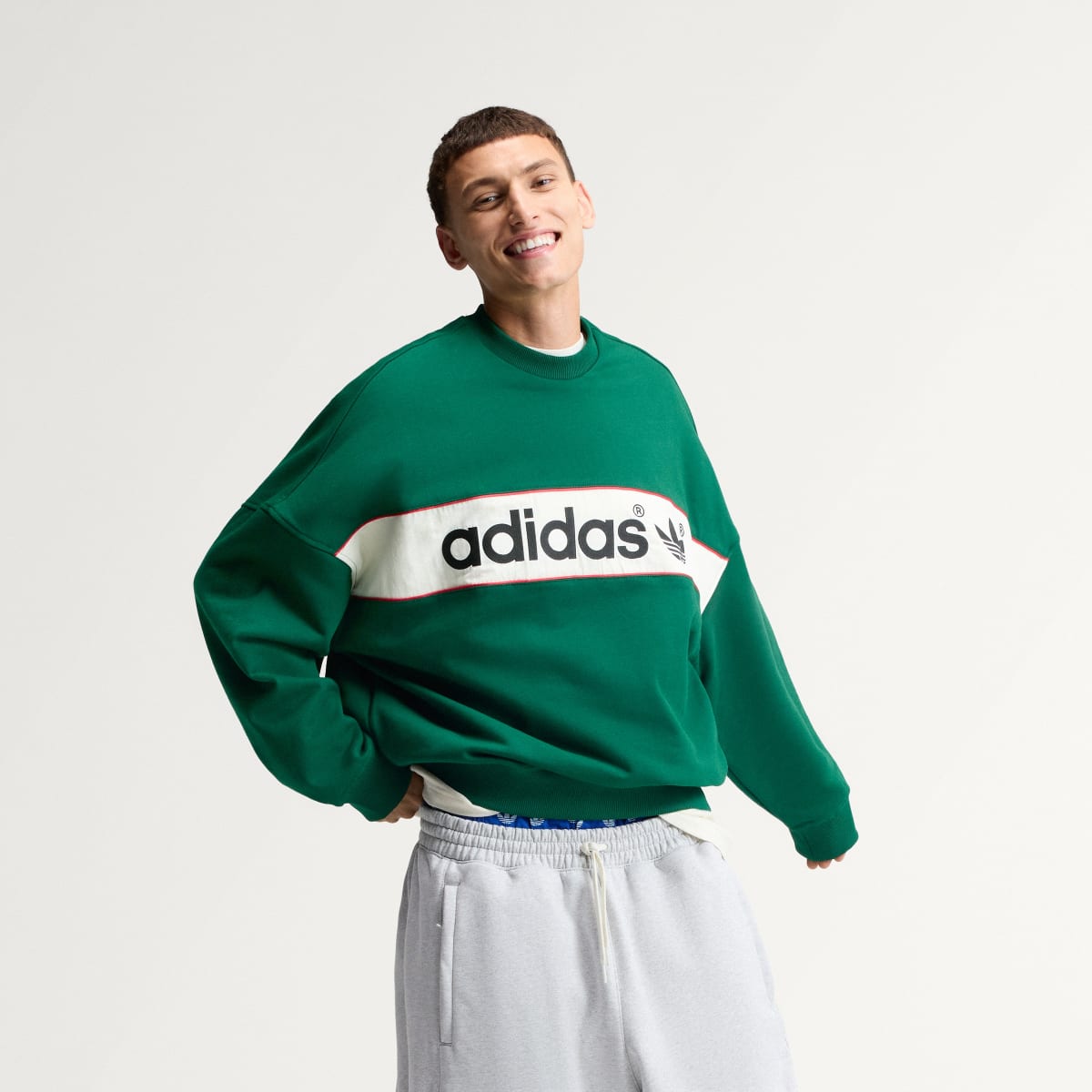 Felpa girocollo adiSignature NY – Unisex