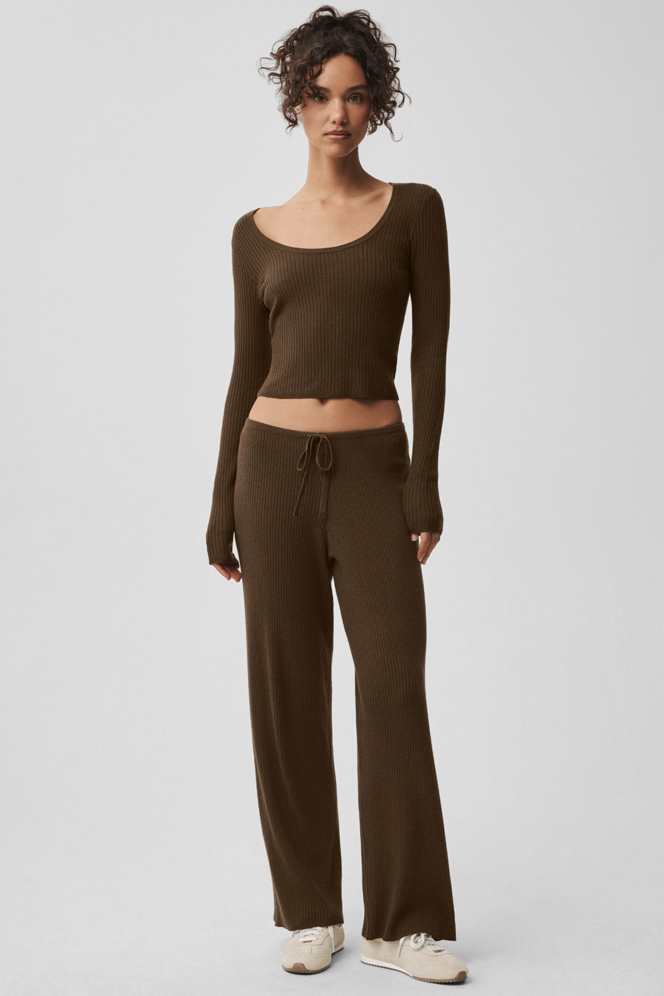 Top a maniche lunghe in maglia Unwind
