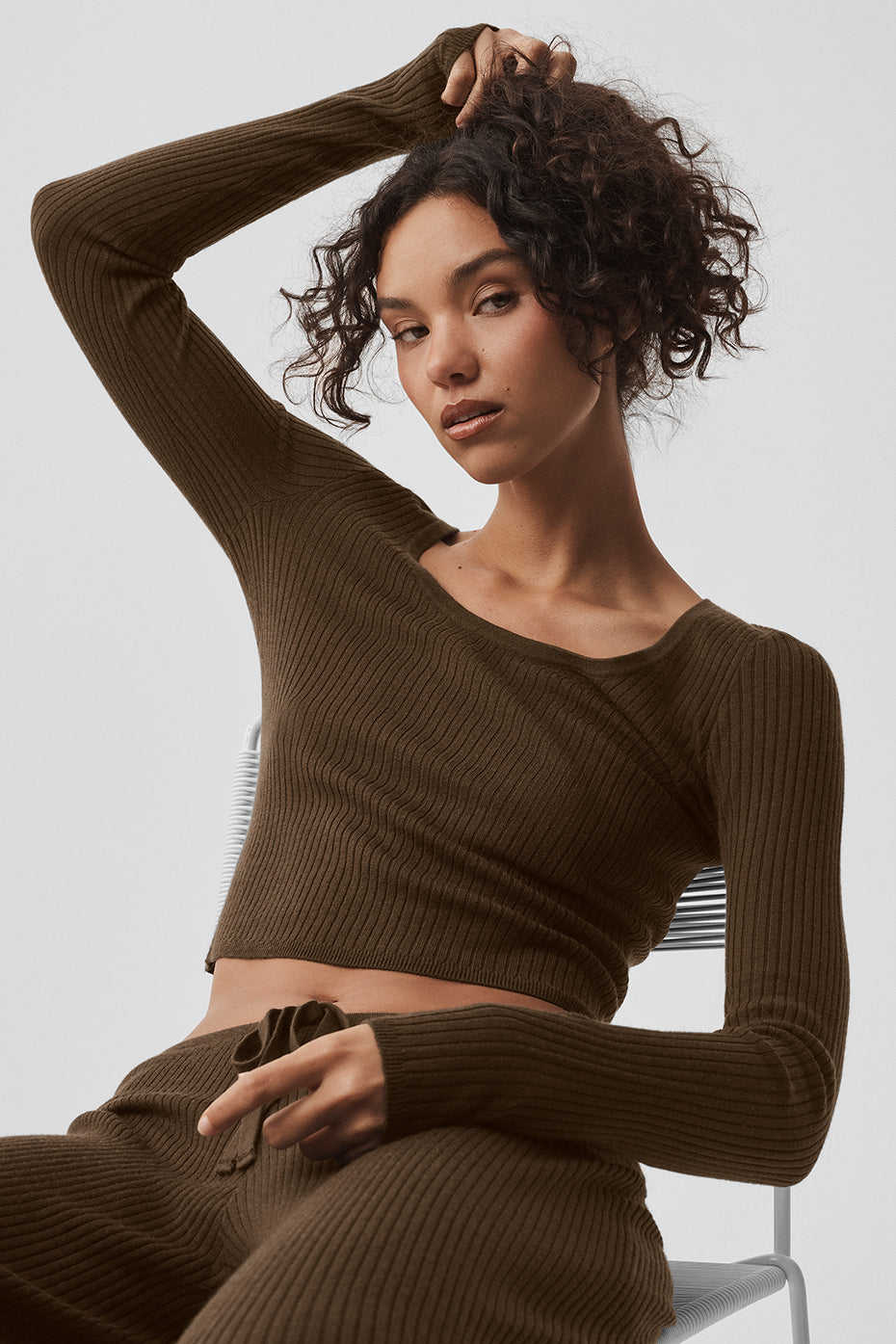 Top a maniche lunghe in maglia Unwind