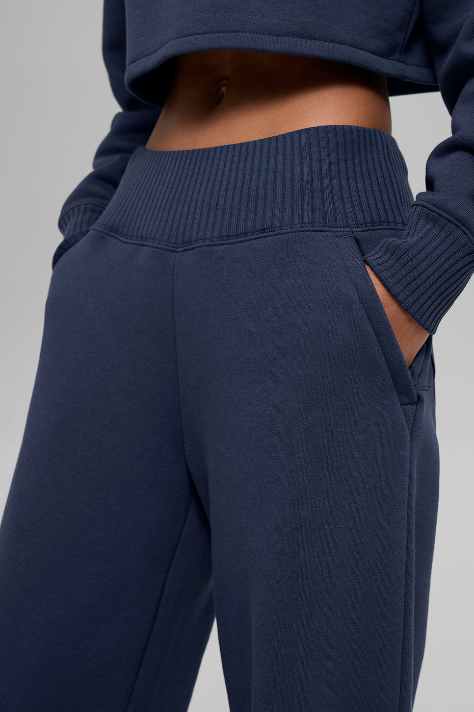 Pantaloni della tuta ampi Serenity