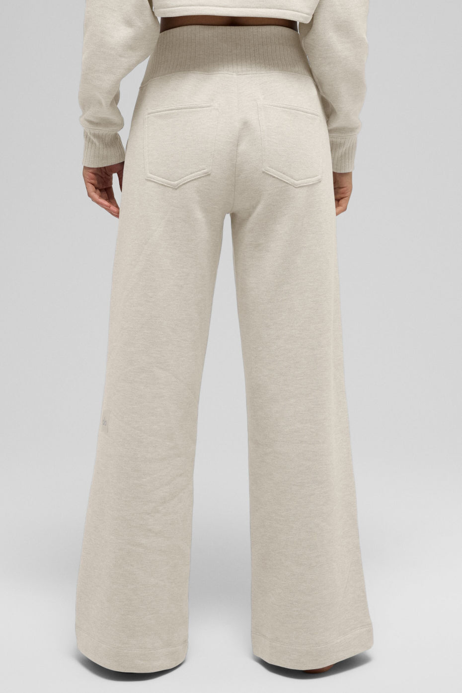 Pantaloni della tuta ampi Serenity