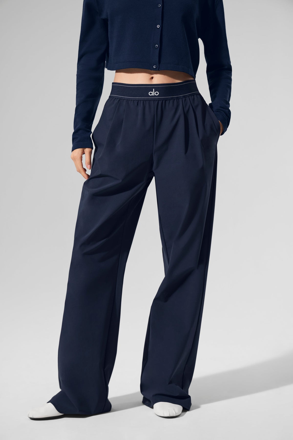 Pantaloni Suit Up (lungo)
