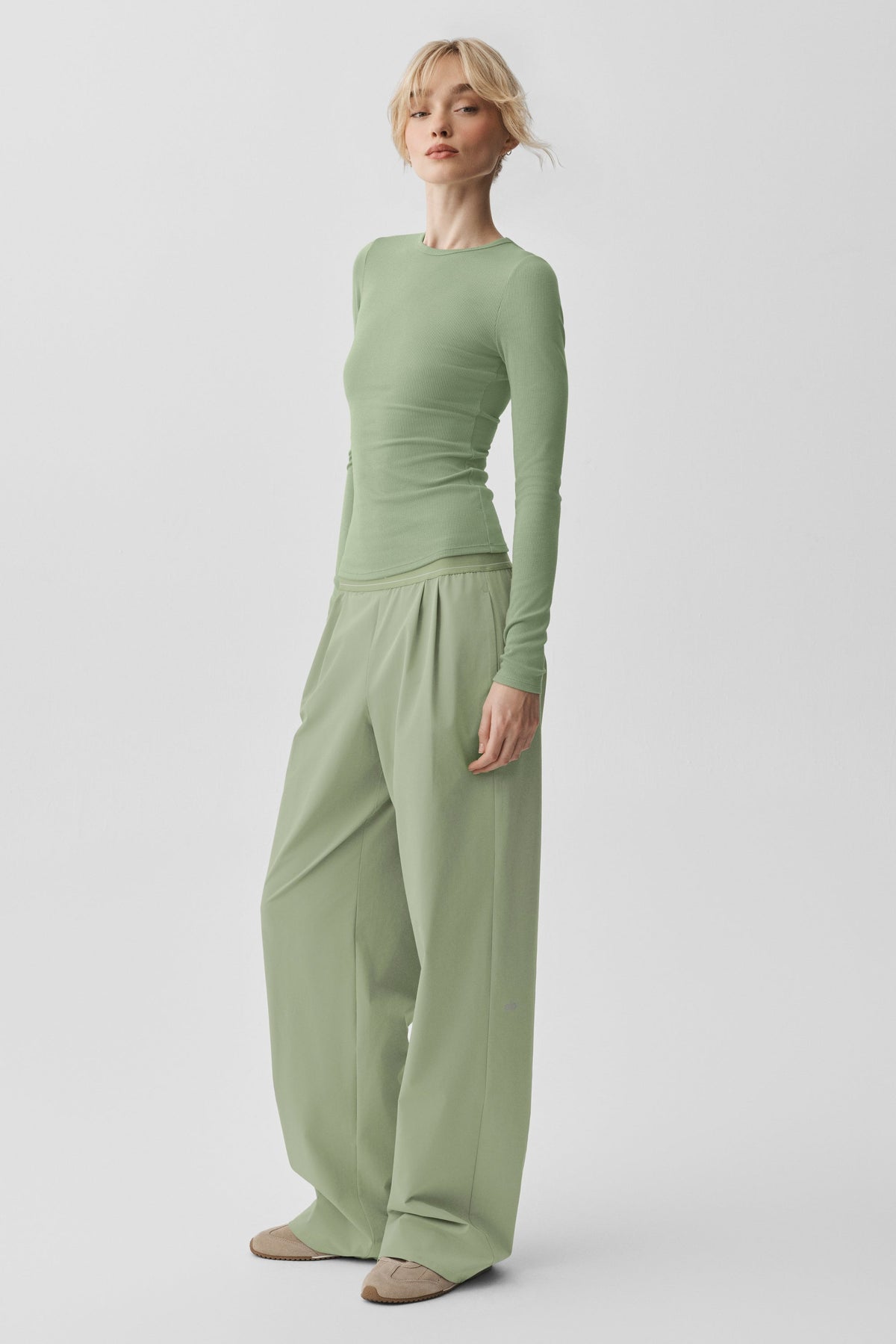Pantaloni Suit Up (lungo)