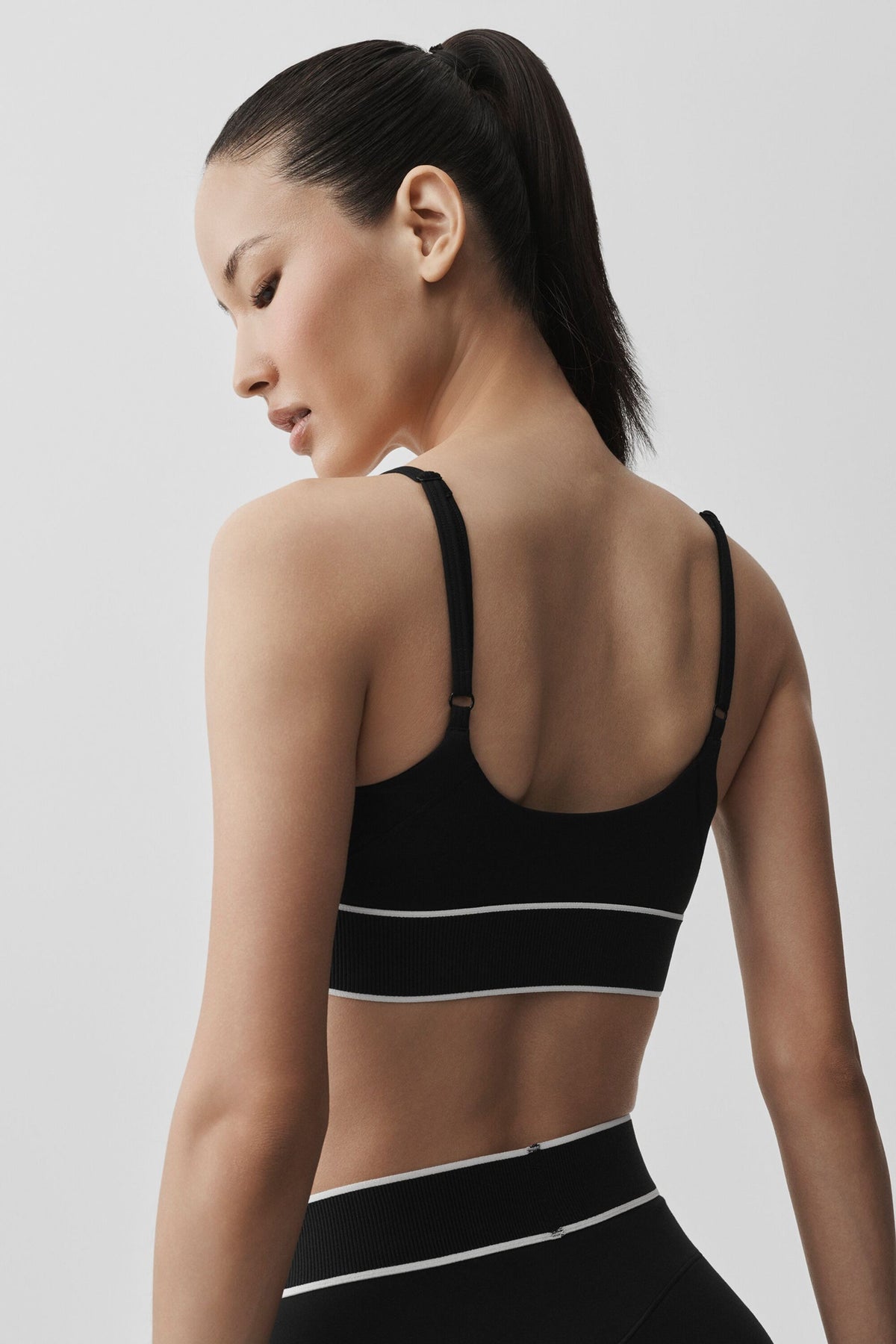 Reggiseno sportivo ALO Softsculpt Amp It Up - Black