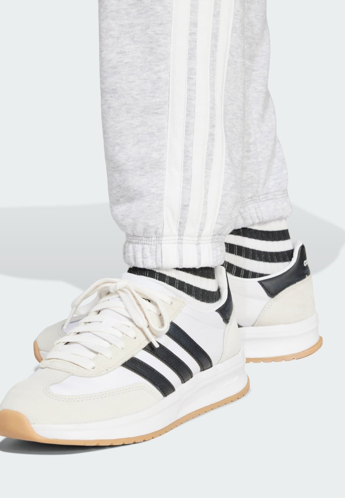 adidas Sportswear Essentials 3 Stripes Cuffed Pants – Pantaloni della tuta Donna