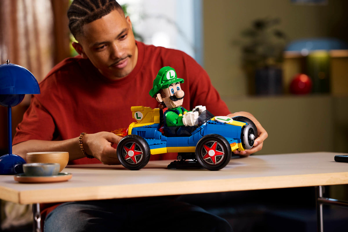 LEGO® Super Mario – Mario Kart™: Luigi e Proto 8 (72050)