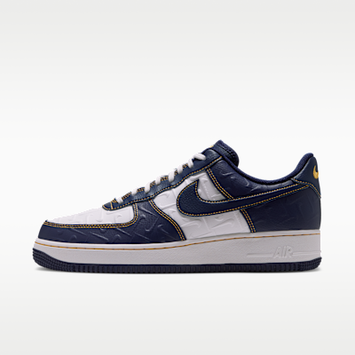 Nike Air Force 1 '07 Uomo – Summit White/Yellow Ochre/Midnight Navy