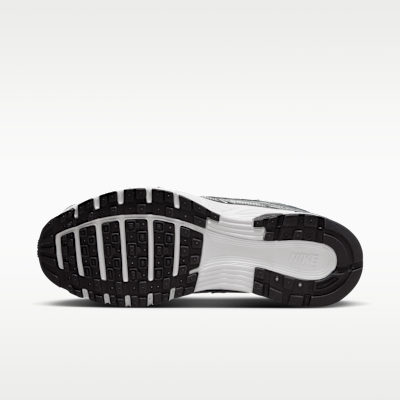 Nike P-6000 – Metallic Silver/Sail/Nero/Metallic Silver