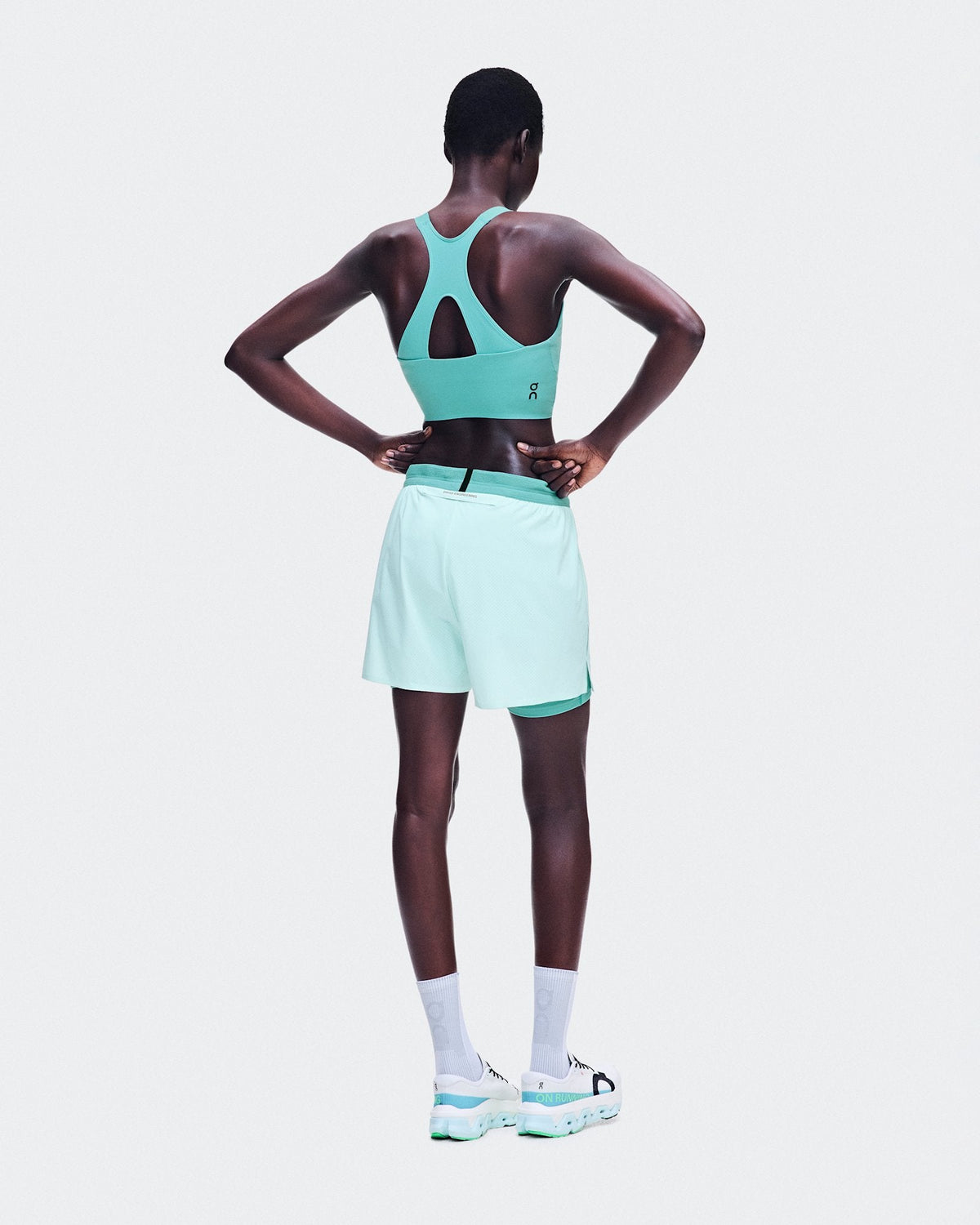 Performance Crop Donna