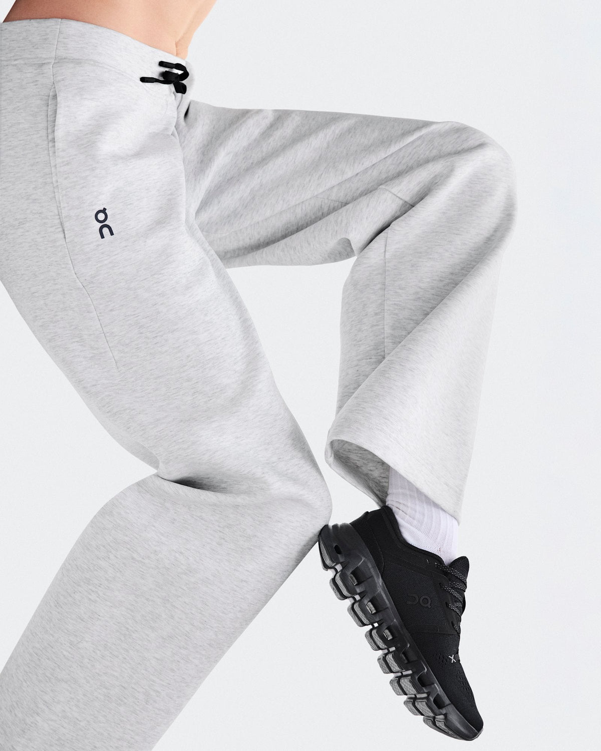 Focus Tech Sweatpants Donna