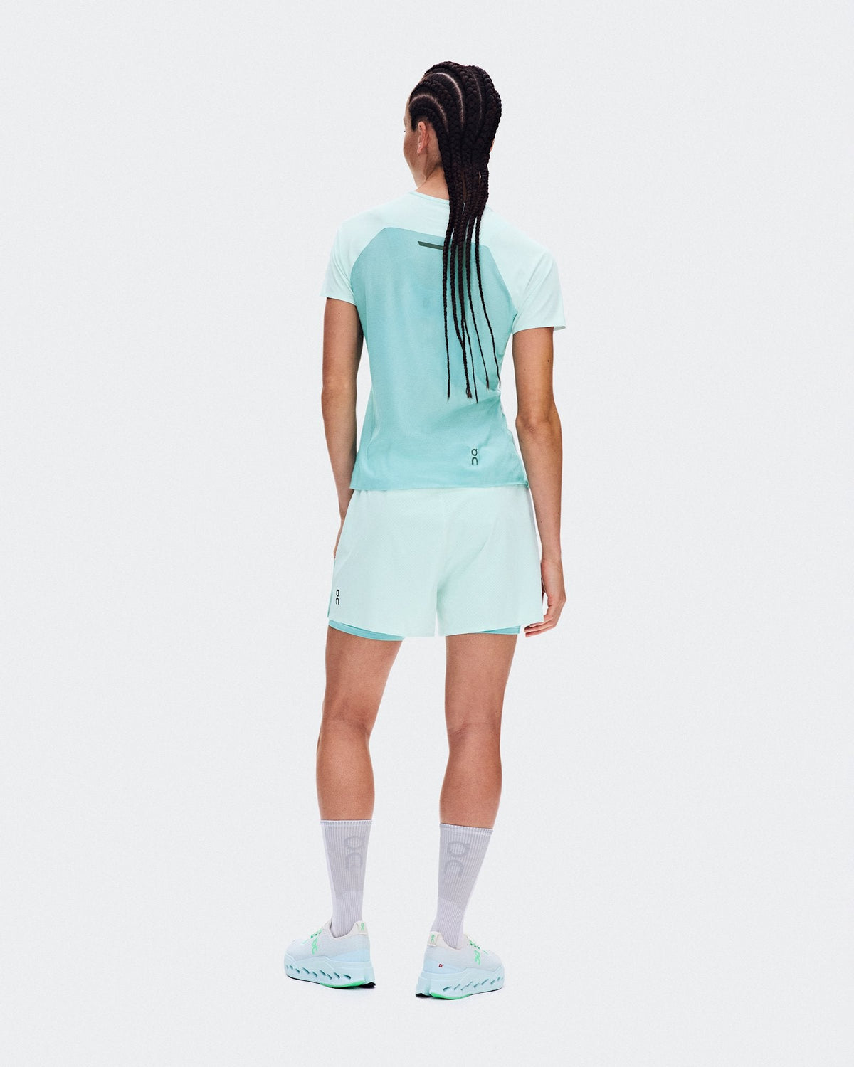 Performance-T Donna