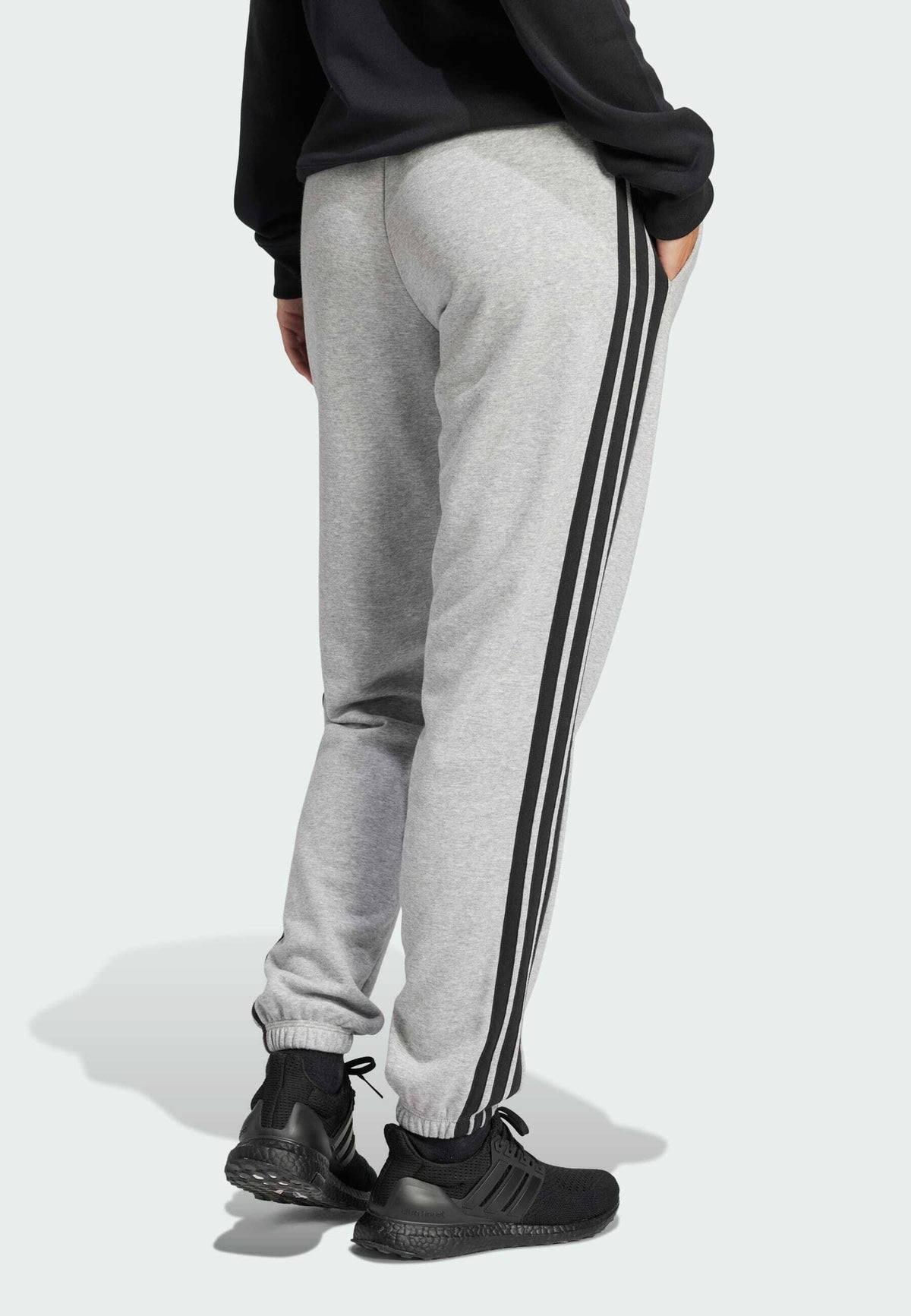 adidas Sportswear Essentials 3 Stripes Cuffed Pants – Pantaloni della tuta Donna