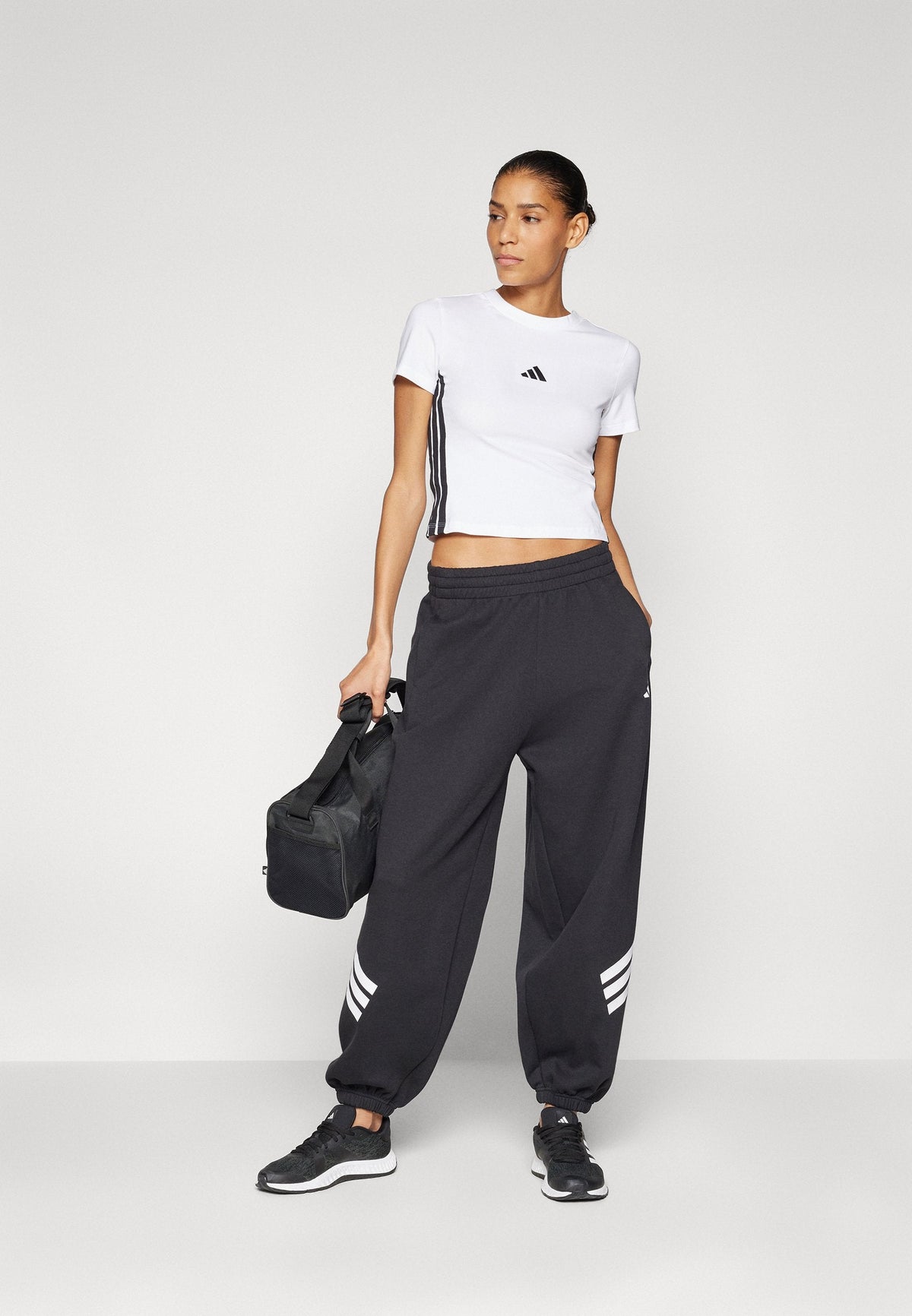 adidas Sportswear Essentials 3 Stripes Slim Baby – T-shirt stampata Donna