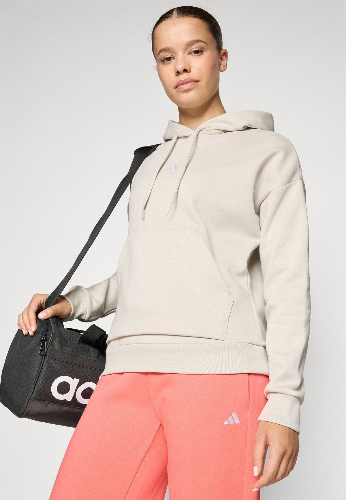adidas Sportswear Essentials – Felpa con cappuccio Donna