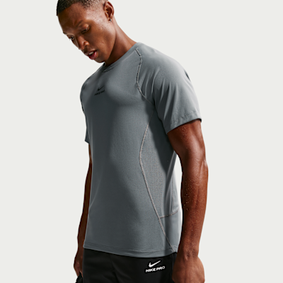 Nike Pro Training – Top a maniche corte Dri-FIT da Uomo