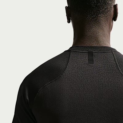 Nike Pro Training – Top a maniche corte Dri-FIT da Uomo