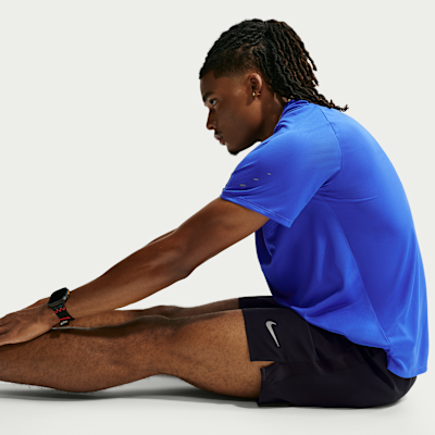 Nike Stride – Top da running a maniche corte Dri-FIT ADV da Uomo