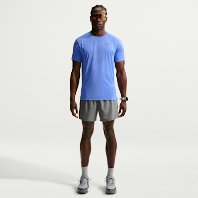 Nike Stride – Top da running a maniche corte Dri-FIT ADV da Uomo