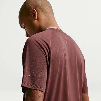 Nike Stride – Top da running a maniche corte Dri-FIT ADV da Uomo