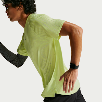 Nike Stride Aero-FIT – Top da running a maniche corte da Uomo