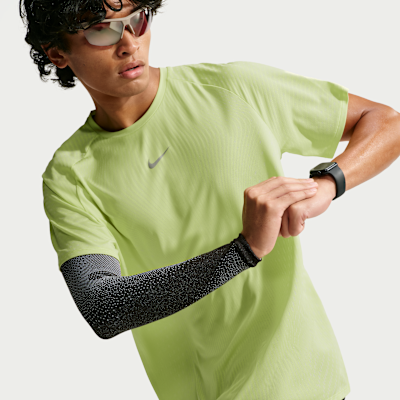 Nike Stride Aero-FIT – Top da running a maniche corte da Uomo