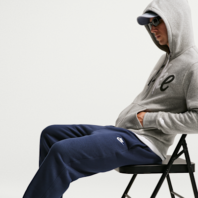 Nike Club – Pantaloni con risvolto in tessuto Fleece garzato da Uomo