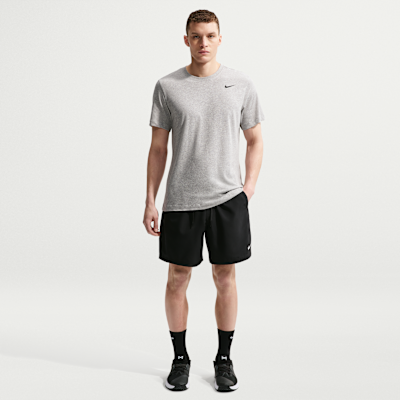 Nike Form – Shorts senza fodera Dri-FIT da 18 cm da Uomo