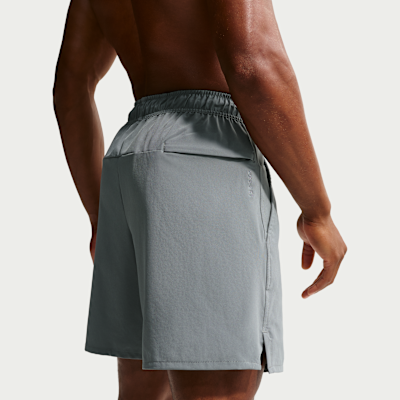 Nike Unlimited – Shorts senza fodera Dri-FIT 18 cm da Uomo