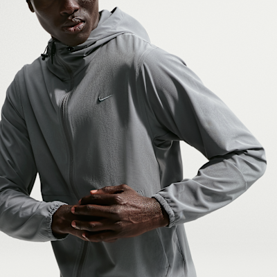 Nike Unlimited – Giacca con cappuccio idrorepellente da Uomo