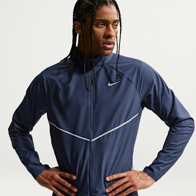 Nike Miler – Giacca da running idrorepellente con cappuccio e protezione UV da Uomo